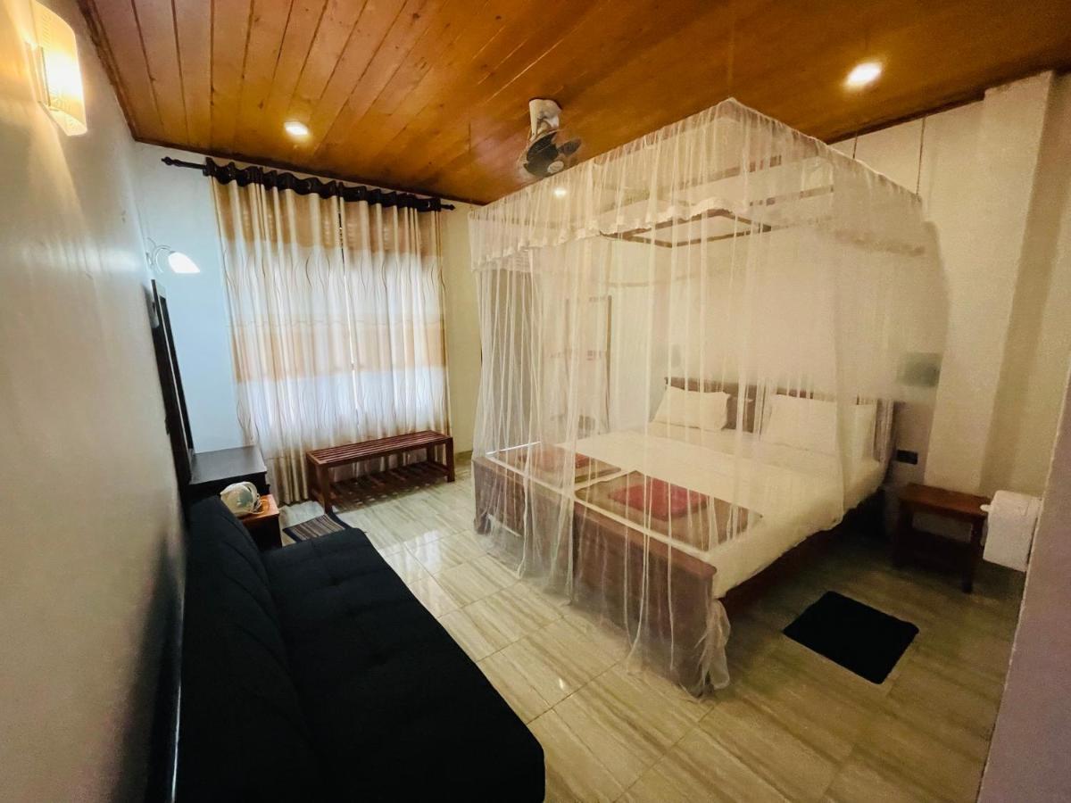Jade Green Rest Inn Елла Екстер'єр фото